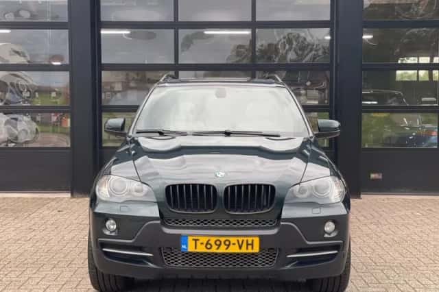 BMW X5 (2007) thumbnail 2