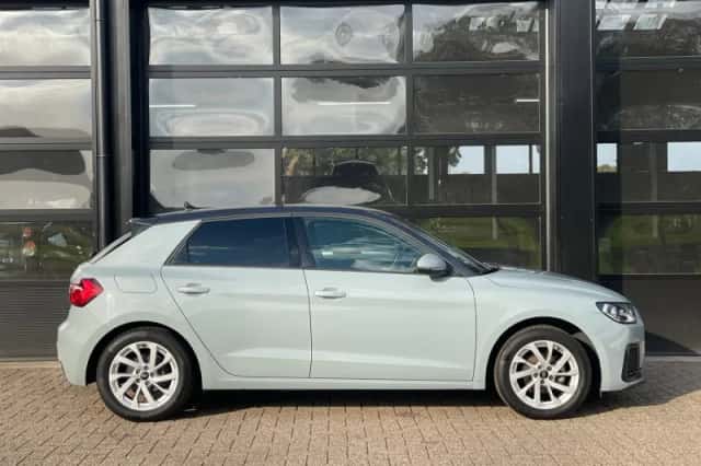 Audi A1 (2022) thumbnail 5