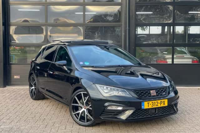 SEAT Leon (2020) thumbnail 1