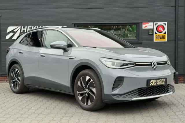 Volkswagen ID.4 (2024) thumbnail 3