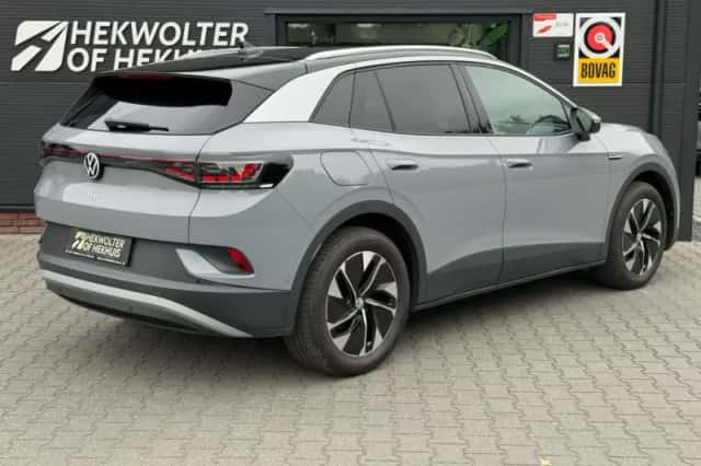 Volkswagen ID.4 (2024) thumbnail 4