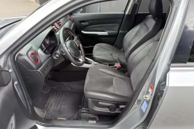 Suzuki Vitara (2017) thumbnail 6