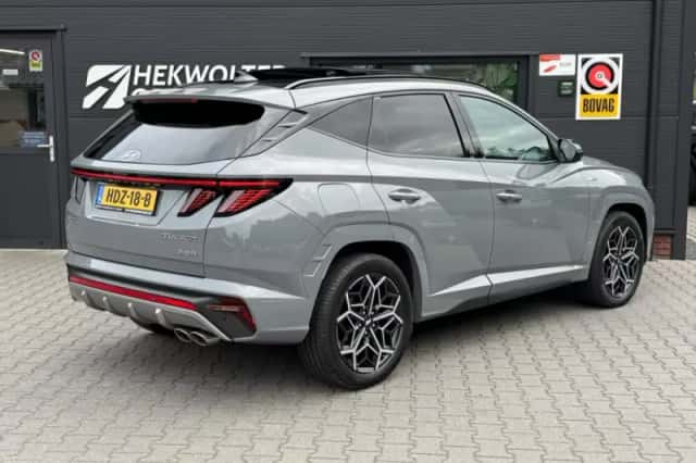 Hyundai Tucson (2021) thumbnail 3