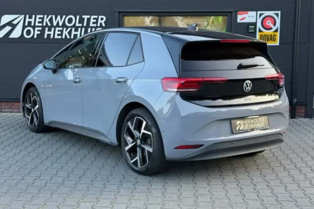Volkswagen ID.3 (2024) thumbnail 4