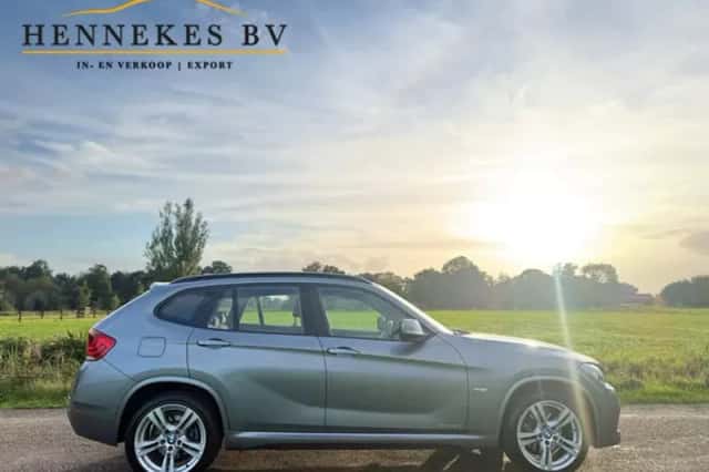 BMW X1 (2011) thumbnail 6