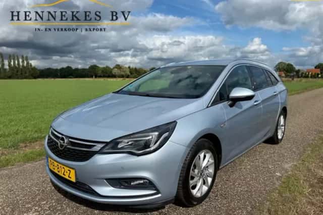 Opel Astra (2017) thumbnail 1