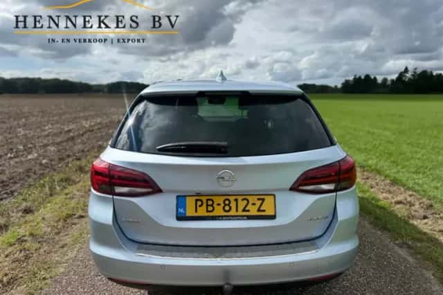 Opel Astra (2017) thumbnail 4