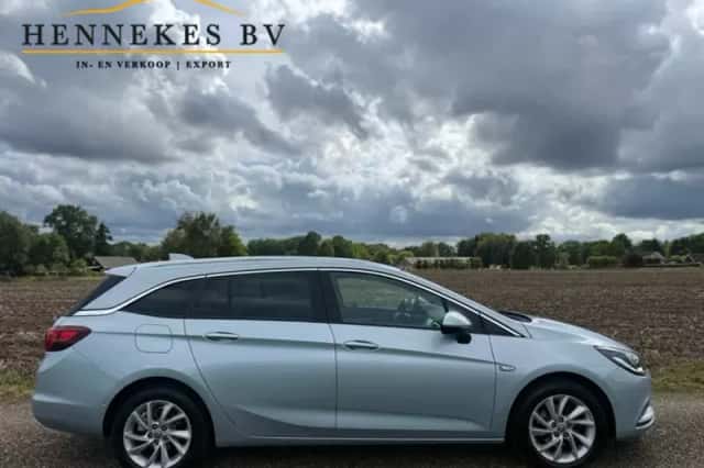 Opel Astra (2017) thumbnail 6