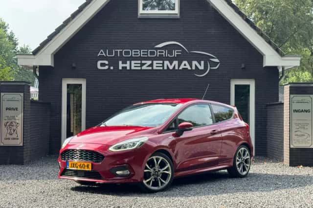 Ford Fiesta (2018) thumbnail 2