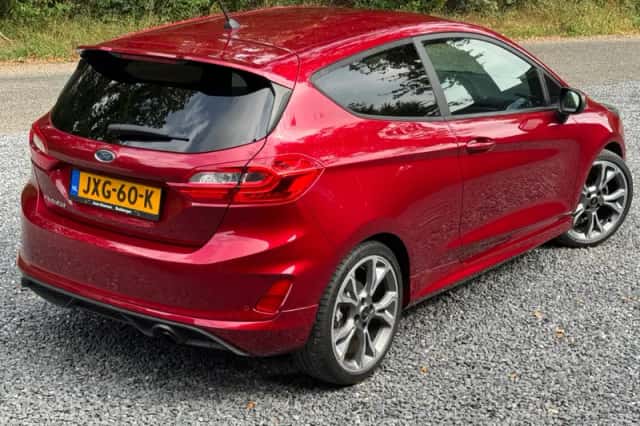 Ford Fiesta (2018) thumbnail 5