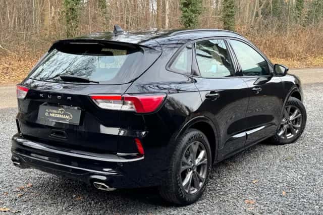 Ford Kuga (2020) thumbnail 4