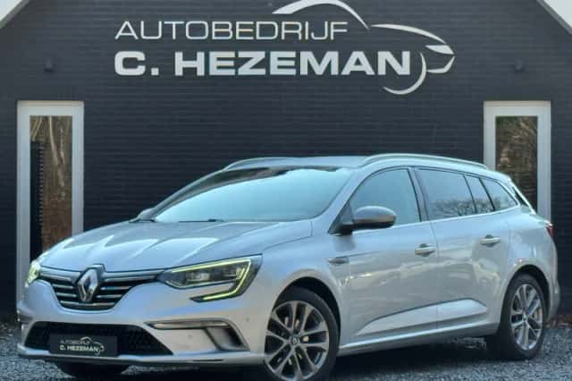 Renault Mégane (2016) thumbnail 3