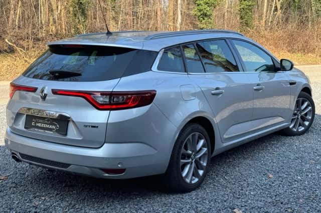 Renault Mégane (2016) thumbnail 5