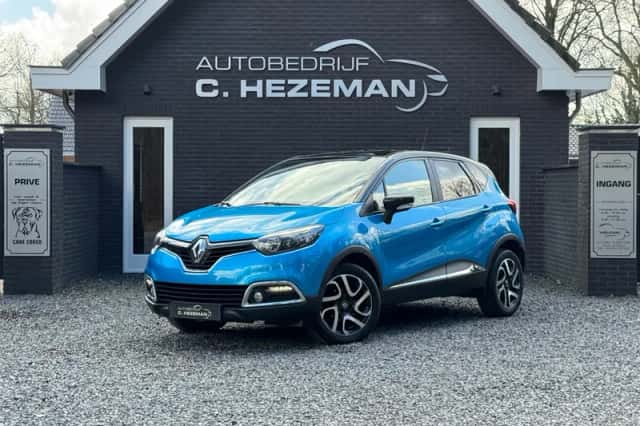 Renault Captur (2016) thumbnail 2
