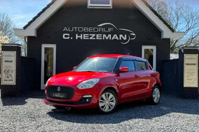 Suzuki Swift (2019) thumbnail 2