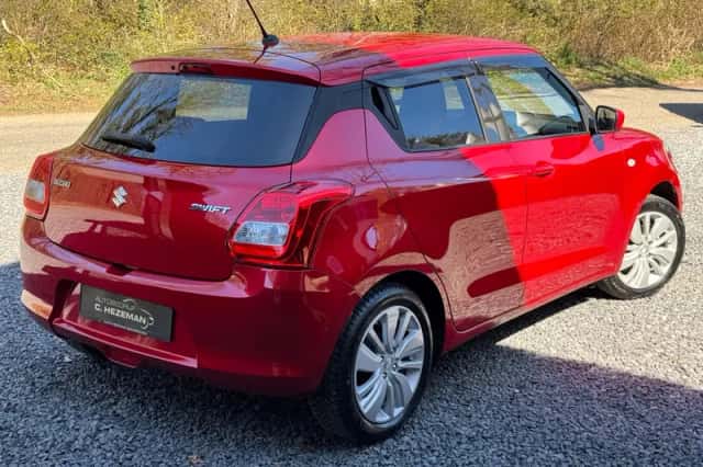 Suzuki Swift (2019) thumbnail 5