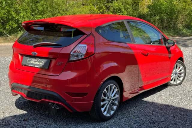Ford Fiesta (2017) thumbnail 5