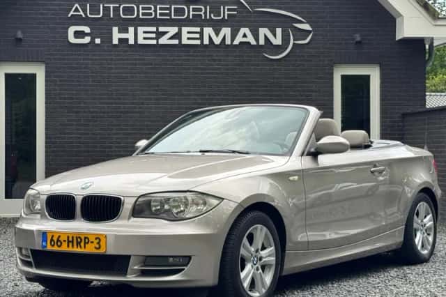 BMW 1-Serie (2009) thumbnail 1