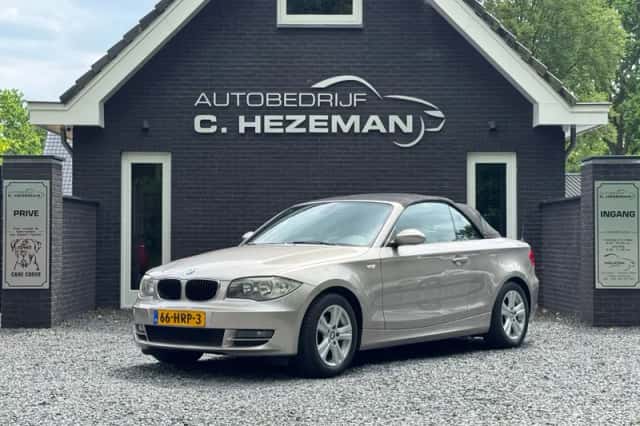 BMW 1-Serie (2009) thumbnail 2