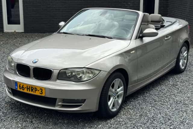 BMW 1-Serie (2009) thumbnail 6