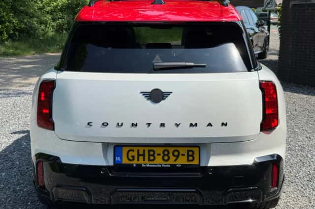 MINI Countryman (2024) thumbnail 6