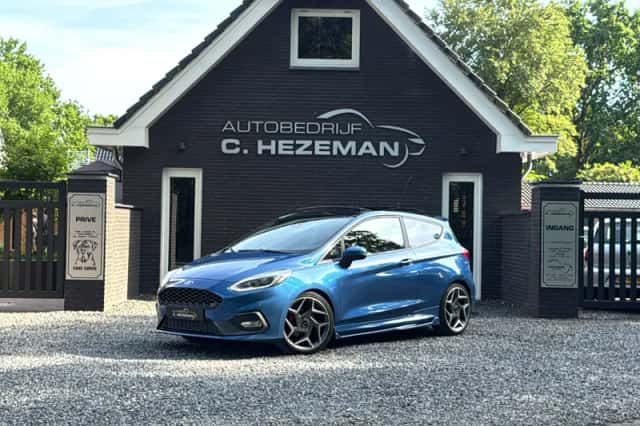 Ford Fiesta (2020) thumbnail 2
