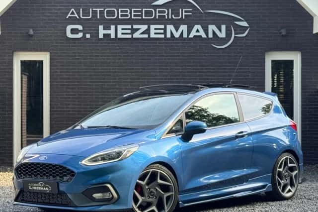 Ford Fiesta (2020) thumbnail 3