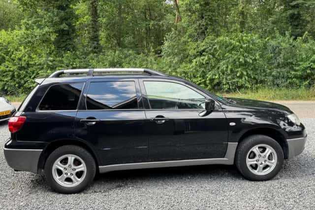 Mitsubishi Outlander (2005) thumbnail 6