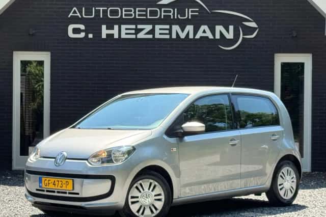 Volkswagen Up! (2015) thumbnail 4