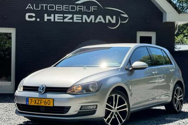 Volkswagen Golf (2014) thumbnail 1