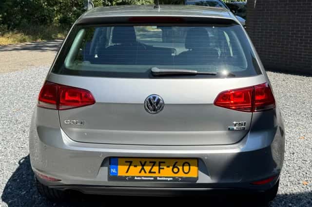 Volkswagen Golf (2014) thumbnail 6