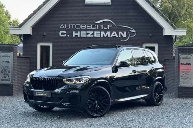 BMW X5 (2021) thumbnail 2