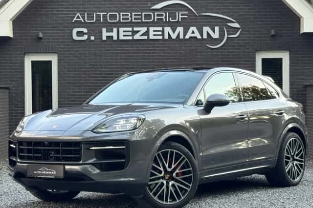 Porsche Cayenne Coupé (2024) thumbnail 3