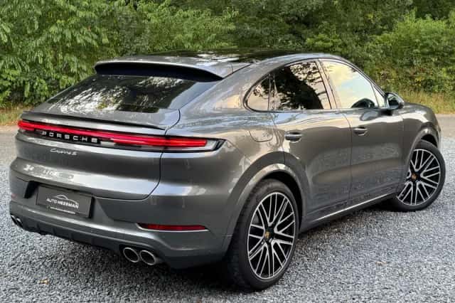 Porsche Cayenne Coupé (2024) thumbnail 6