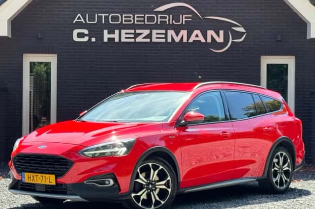 Ford Focus (2019) thumbnail 3
