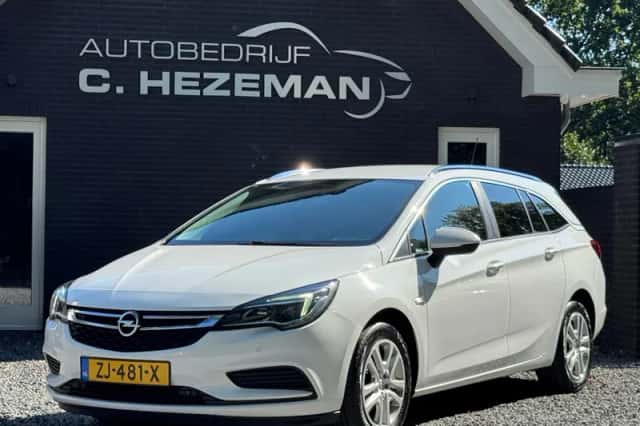 Opel Astra (2019) thumbnail 1