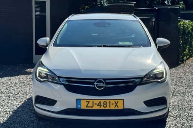 Opel Astra (2019) thumbnail 5