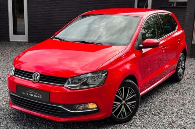 Volkswagen Polo (2016) thumbnail 4