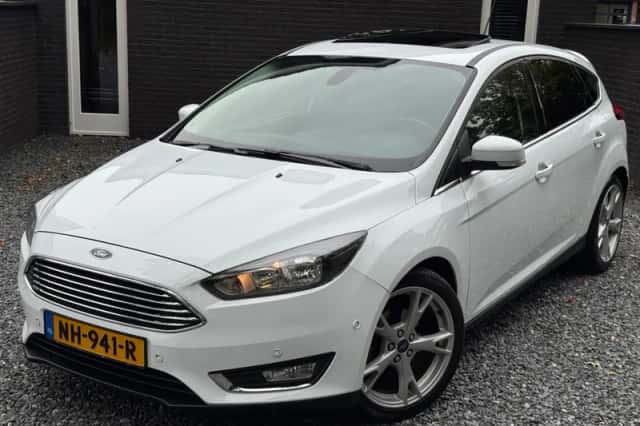 Ford Focus (2017) thumbnail 4