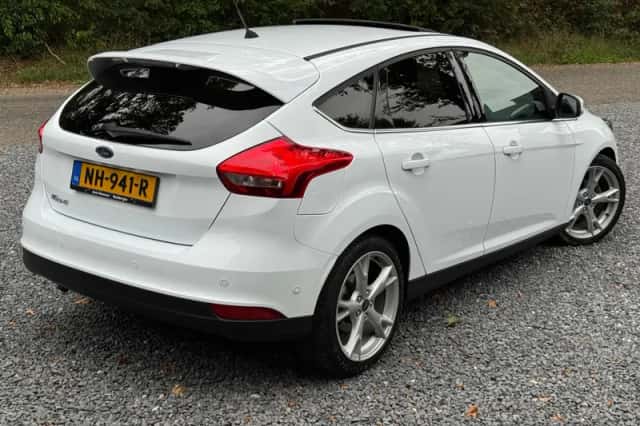 Ford Focus (2017) thumbnail 5