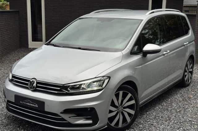 Volkswagen Touran (2017) thumbnail 4