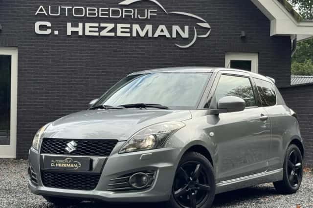 Suzuki Swift (2016) thumbnail 1