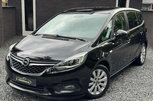 Opel Zafira (2018) thumbnail 3