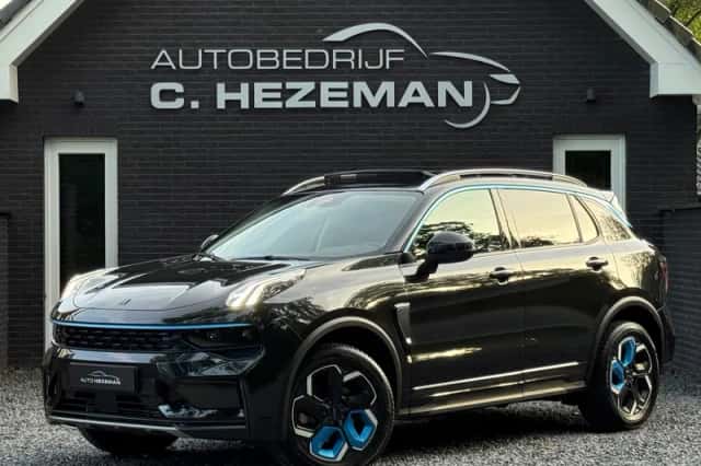 Lynk & Co 01 (2022) thumbnail 3