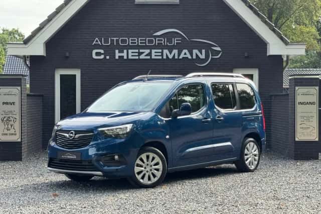 Opel Combo (2018) thumbnail 2