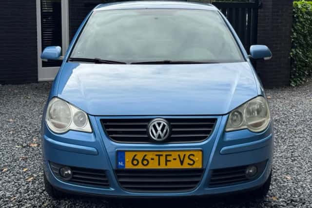 Volkswagen Polo (2006) thumbnail 4