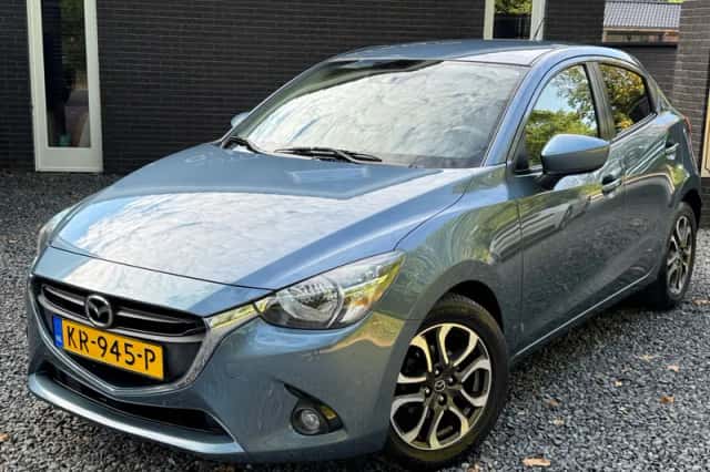 Mazda 2 (2016) thumbnail 4