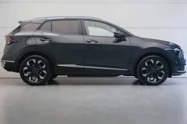 Kia Sportage (2023) thumbnail 5