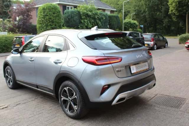 Kia XCeed (2022) thumbnail 3