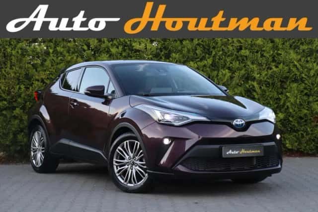 Toyota C-HR (2023) thumbnail 1